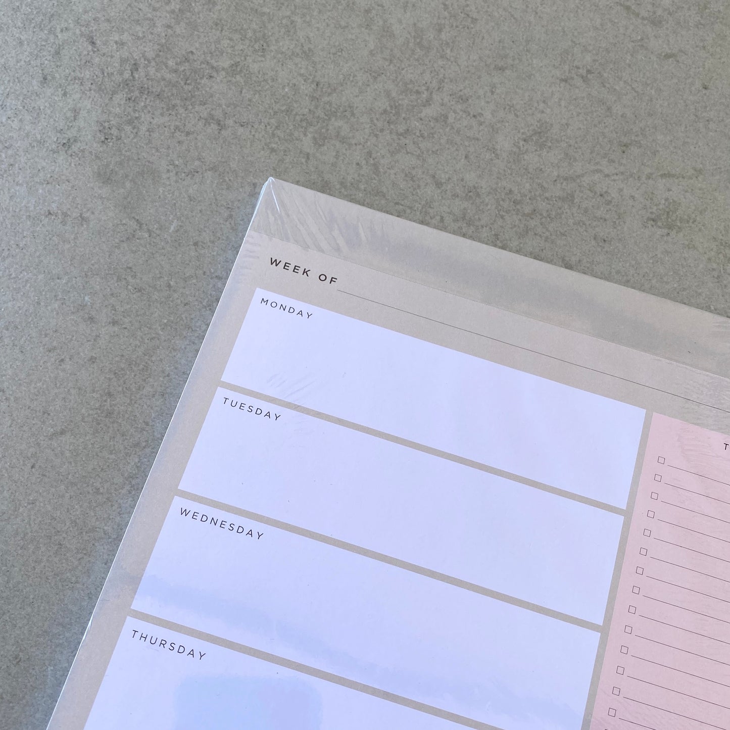 Daily Desk Planner A4